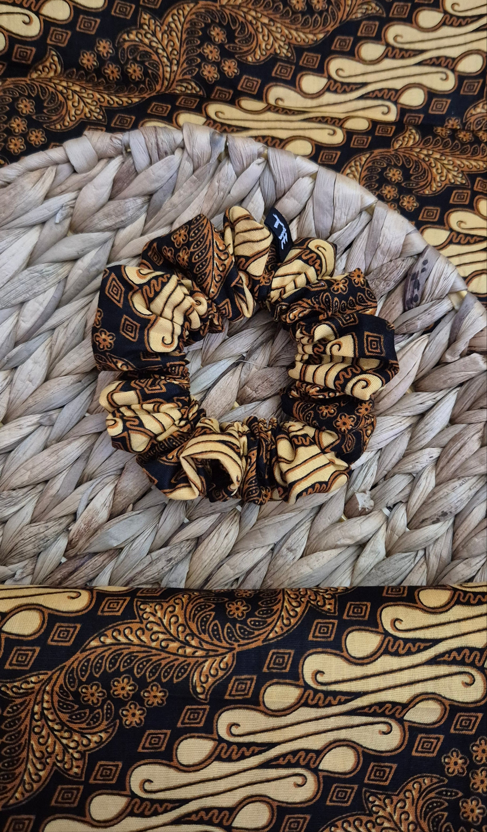 Batik Scrunchie Selaru Soul