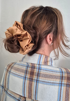 XXL Satijn Scrunchie Goud