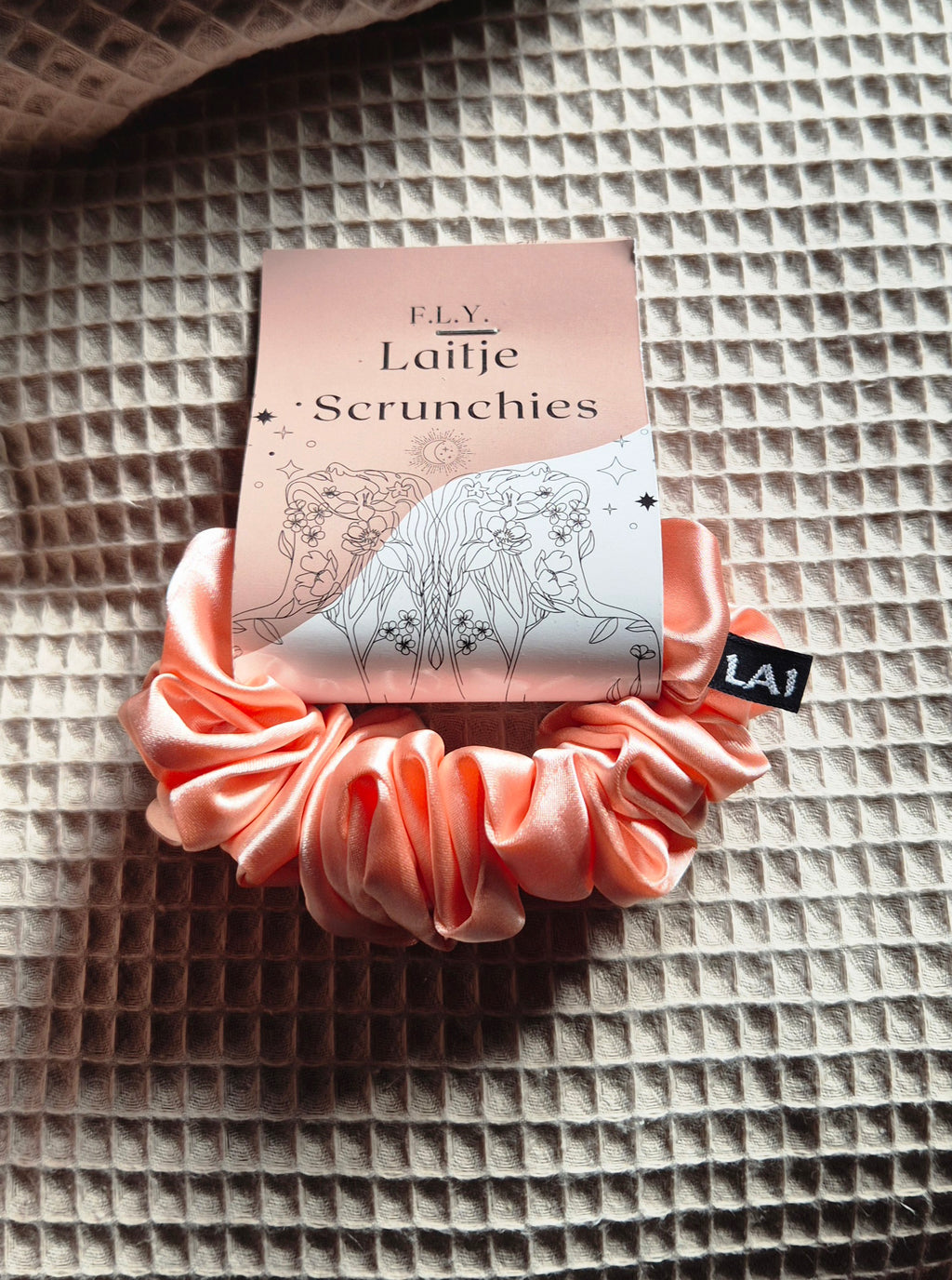 Mini Scrunchie Peach